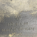 Брызговики передние лівий CADDY Volkswagen Caddy III 1T0075111