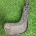 Брызговики передние лівий CADDY Volkswagen Caddy III 1T0075111