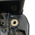Петля-зацеп (ответная часть) замка сдвижной двери Caddy Volkswagen Caddy III 7H0843604
