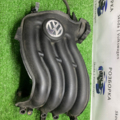 Воздухозаб. шланг, верх. часть CADDY III Мінівен (2KB, 2KJ, 2CB, 2CJ) Volkswagen Caddy III 06G133203A