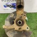 ЦАПФА ПЕРЕДНЯ ЛІВА T5 Volkswagen  7H0407257G
