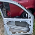 двері  передні  ліві Volkswagen Golf IV (1997-2006) 1J4831055H