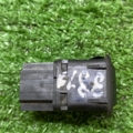 Кнопка відкриття лючка баку  Volkswagen Golf IV (1997-2006) 3B0959833A