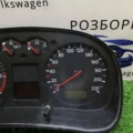 Приборная доска щиток приборов Volkswagen Golf IV (1997-2006) 1J0920822