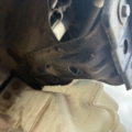 Golf 5 п.п кронштейн крила. Volkswagen Golf V (2003-2009)