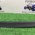 Уплотнительная резина Volkswagen Golf V (2003-2009) 1K6839373D5AP
