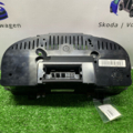 Панель приборов VW Golf (V) Volkswagen Golf V 1K0920874B
