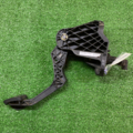 Педаль щеплення volkswagen golf v Volkswagen Golf V 1K2721059AH