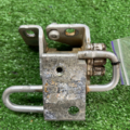 Петля двери, правая нижняя Golf5 Volkswagen Golf V 1K0831412Q