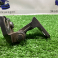 Петля двери, правая верхняя GOLF V Volkswagen Golf V 1K4833402G