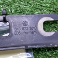 Петля капота левая Golf 6 Volkswagen Golf V 5K0823301C