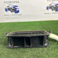 Решітка вентиляційна VW GOLF 5 Volkswagen Golf V 1K0815479B