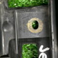 Кронштейн бампера переднього правий Volkswagen Jetta V 1K0807184