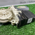 Моторчик стеклоподъемника Volkswagen Jetta V 1K0959704F