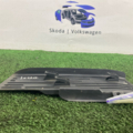 Накладка для ноги водителя Volkswagen Jetta V 1K1864777B