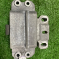 Подушка двигуна VW Golf VI/Jetta IV/Audi A3 1.2 TSI 08- Л.(без упаковки) Volkswagen Jetta V 1K0199555CB