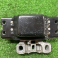 Подушка двигуна VW Golf VI/Jetta IV/Audi A3 1.2 TSI 08- Л.(без упаковки) Volkswagen Jetta V 1K0199555CB