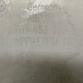 Накладка торпедо нижняя левая t5 Volkswagen  7H1858903