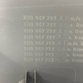 Обшивка стойки средней левой нижняя volkswagen t5 Volkswagen  7H0867292AP