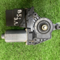 Блок керування склопідіймача З.П. B5 Volkswagen Passat B5 105407300