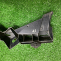 Кронштейн/направляющий профиль переднего бампера левый Volkswagen Passat B5 3B0807049C
