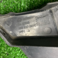 Кронштейн/направляющий профиль переднего бампера левый Volkswagen Passat B5 3B0807049C