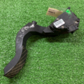 педаль газа Volkswagen Passat B5 8D1721523F