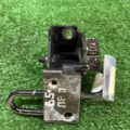 Петля двери прав нижн перед VW PASSAT B5 Volkswagen Passat B5 4B0831412B