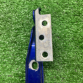 Петля капота пассат б5 Volkswagen Passat B5 3B0823302A