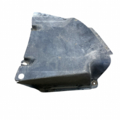 Захист дна правий Volkswagen Passat B5 3B0825218