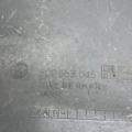 Чёрная обшивка центральной туннеле левая Volkswagen Passat B6 (2005-2010) 3C2863045