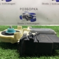 Двигун скло підйомника Volkswagen Passat B6 (2005-2010) 1K0959703P
