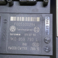 Двигун склопідіймача двері передньої лівої Volkswagen Passat B6 (2005-2010) 1K0959793L