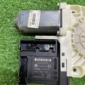 Двигун склопідіймача двері передньої лівої Volkswagen Passat B6 (2005-2010) 1K0959793L