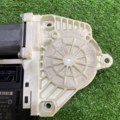 Двигун склопідіймача двері передньої лівої Volkswagen Passat B6 (2005-2010) 1K0959793L