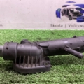 Фланець системи охолодження Volkswagen Passat B6 (2005-2010) 03L121131F