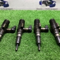 Форсунка паливна Volkswagen Passat B6 (2005-2010) 03G130073S