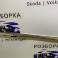 Хромова накладка задня Volkswagen Passat B6 (2005-2010) 3C9853345