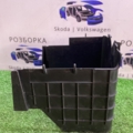 Кожух аккумулятора Volkswagen Passat B6 (2005-2010) 1K0915335C
