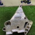 Кронштейн подушки (опори двигуна, правої) Volkswagen Passat B6 (2005-2010) 03G199207G