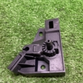 Кронштейн ручки відкриття капоту Volkswagen Passat B6 (2005-2010) 1K1823633