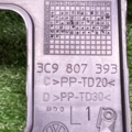 Кронштейн заднього бампера лівий Volkswagen Passat B6 (2005-2010) 3C9807393