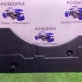 Крышка ящика инструментов Volkswagen Passat B6 (2005-2010) 3C5012116B