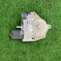 Мотор стеклоподъемника двери задней Volkswagen Passat B6 (2005-2010) 8K0959812A