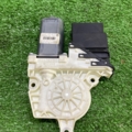 Моторчик стеклоподъемника зад правый Volkswagen Passat B6 (2005-2010) 1K0959704P