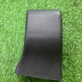 Накладка правої петлі багажника Volkswagen Passat B6 (2005-2010) 3C9827352B