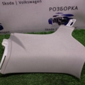 Накладка задньої стійки ліва Volkswagen Passat B6 (2005-2010) 3C9867245D