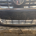 Передній бампер під парктронік та омивач пасат б6 Volkswagen Passat B6 (2005-2010) 3C0807217S