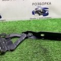 Петля капота ліва Volkswagen Passat B6 (2005-2010) 3C0823301E