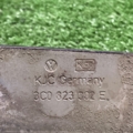 Петля капота права Volkswagen Passat B6 (2005-2010) 3C0823302E